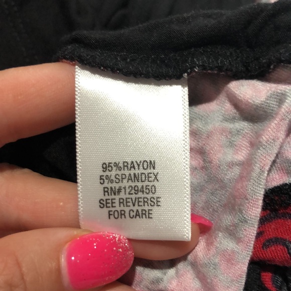 Croft & Barrow red and black built in tank cardigan combo top size 1X - Picture 11 of 11